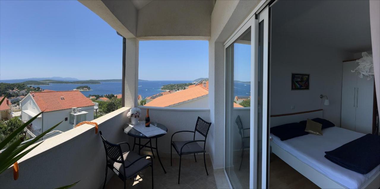 חוואר La Fee Studio Apartment מראה חיצוני תמונה